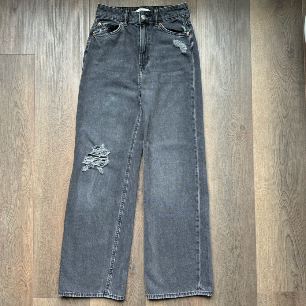 Wide Ripped High Rise Jeans Size 4